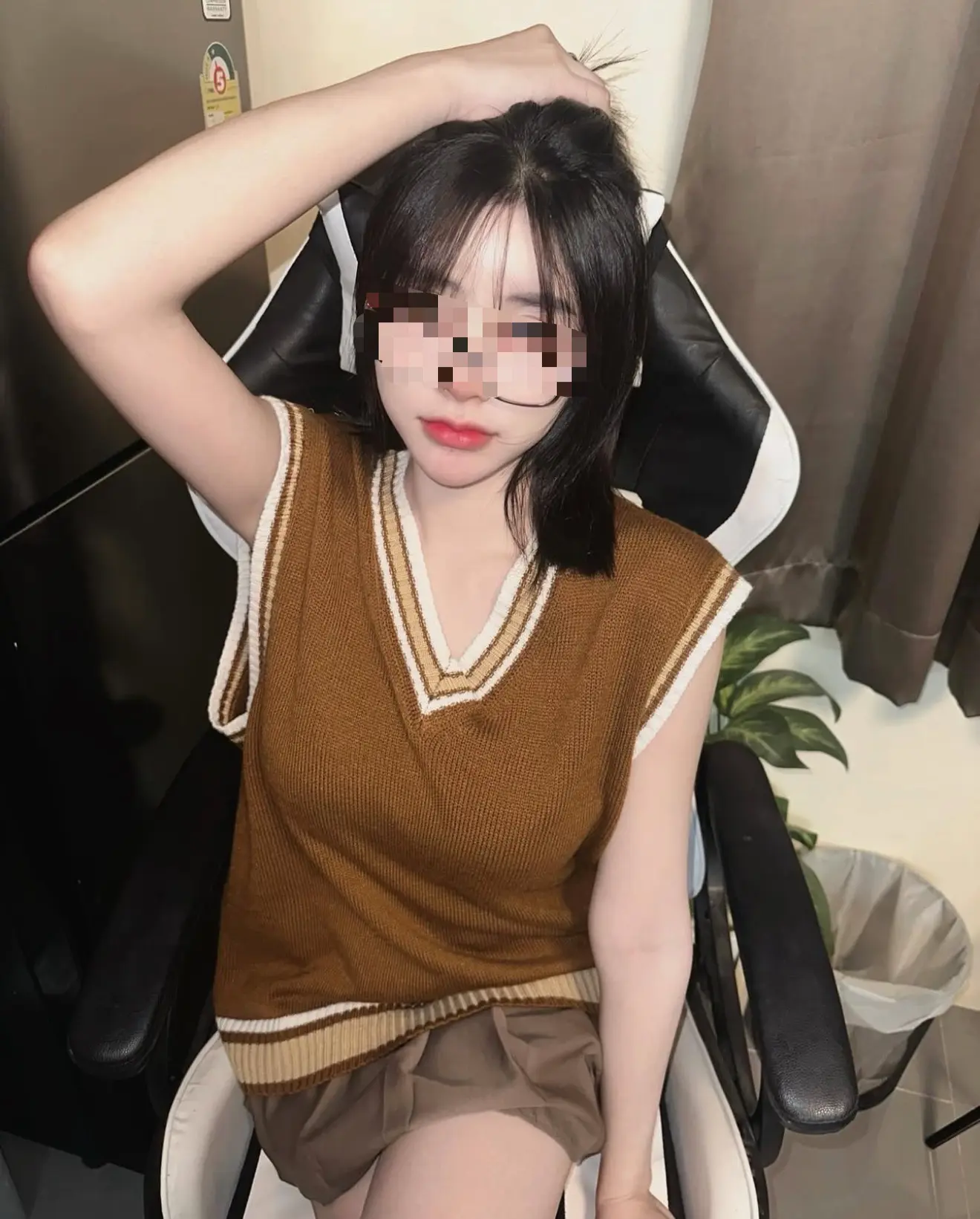 น้อง ออยลี่ ไซด์ไลน์ตรงปก รับงาน เมืองสมุทรปราการ  ฟิวแฟน เด็กเอ็น เรท 1,300 บาท